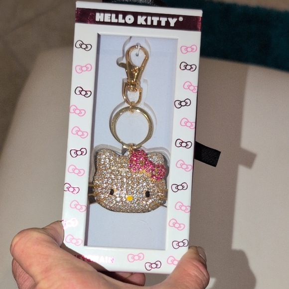 Hello Kitty Accessories - Hello Kitty Gold and Pink Glitter Keychain